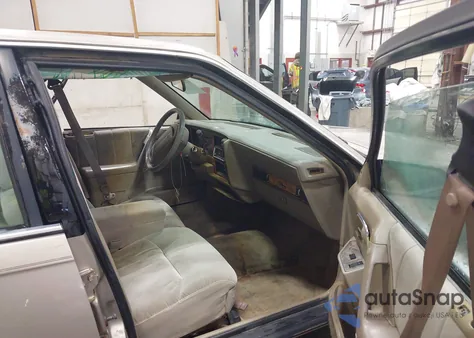 1996 Buick Century Special/Custom/Limited z USA, uszkodzony, nr VIN 1G4AG55M0T6484113